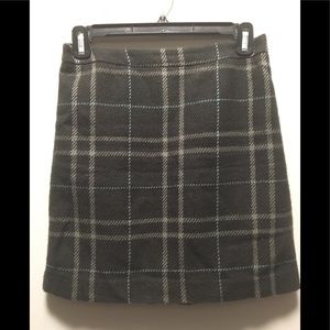 LOFT gray plaid skirt